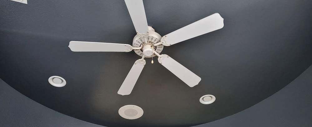 ¿Utilizar un ventilador de techo en invierno? Sí, tiene sentido