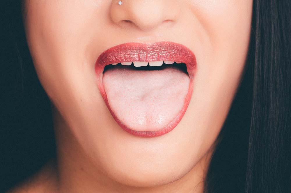 ¿Por qué es tan importante limpiar la lengua?