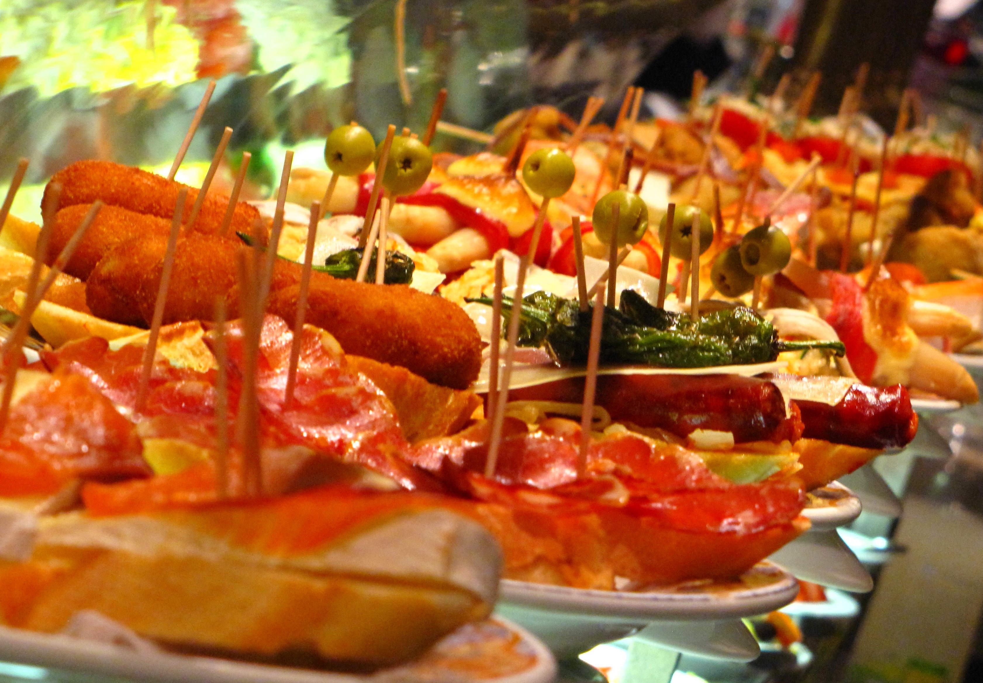 pinchos en Castro Urdiales