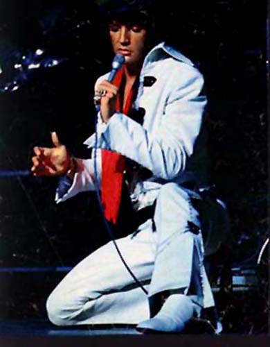 Elvis-Right-Knee-Down-Elbow-on-Otherjpg