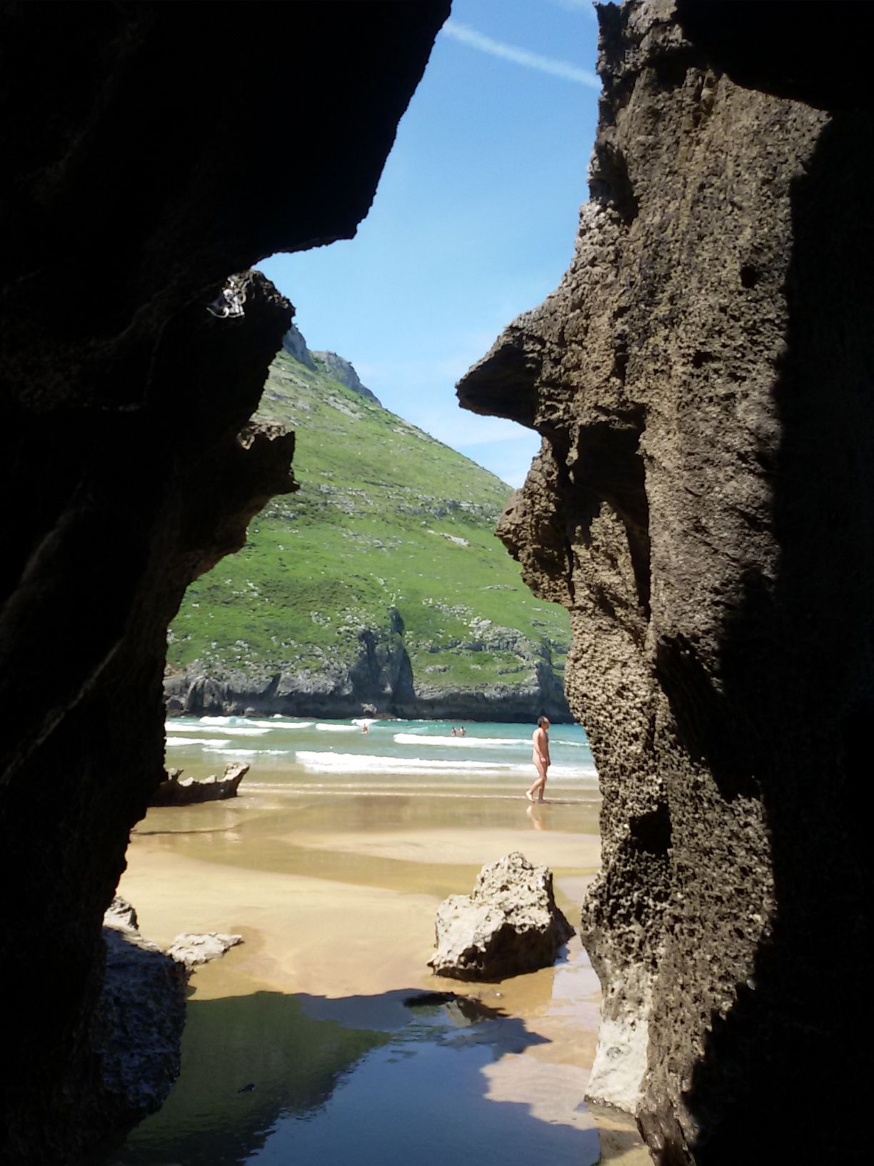 playa naturista de Sonabia