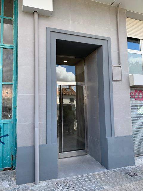 Construcciones ALFA. Romanceros 26, Burgos. Portal Reformado