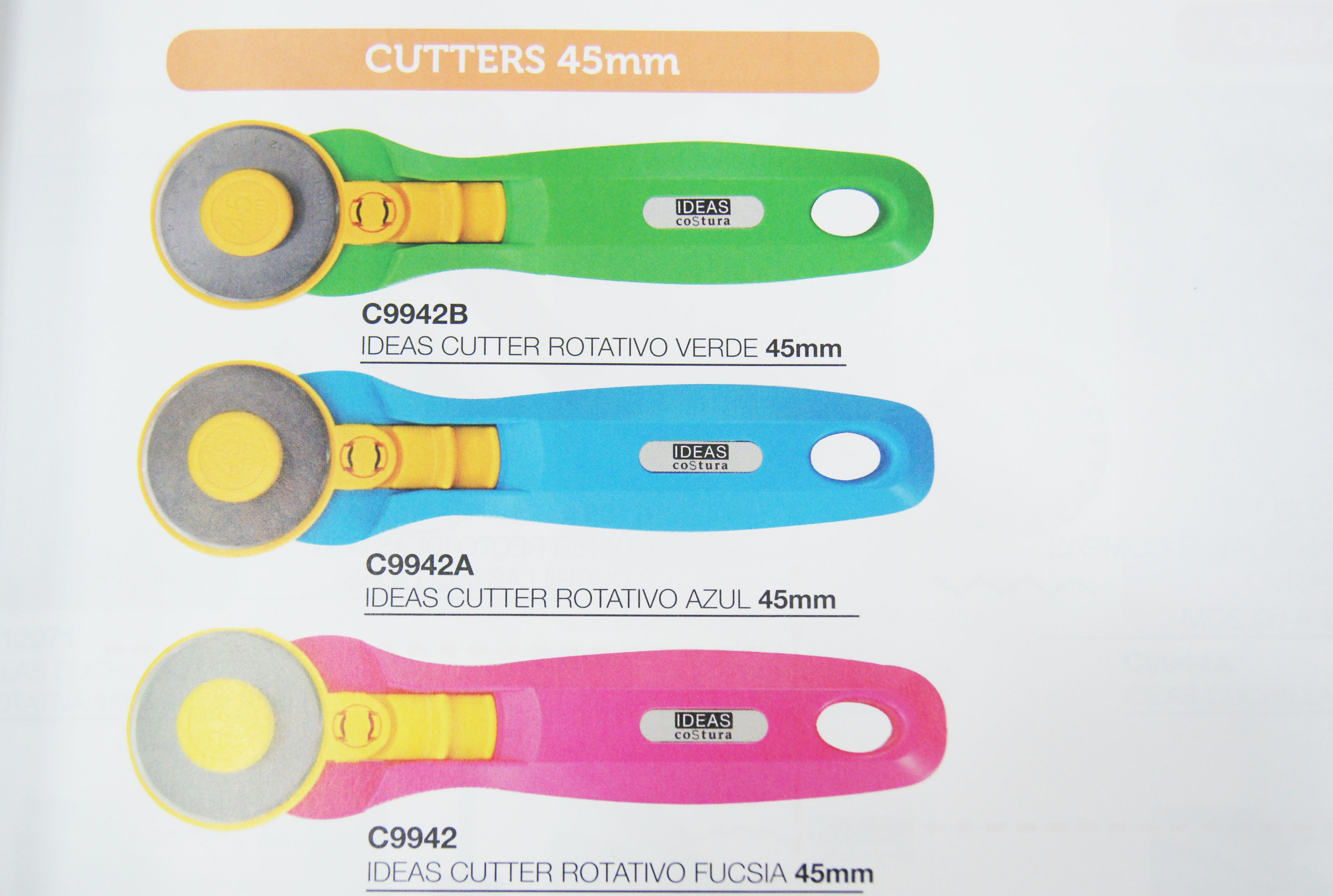 Cúter rotativo recto color 45 mm.