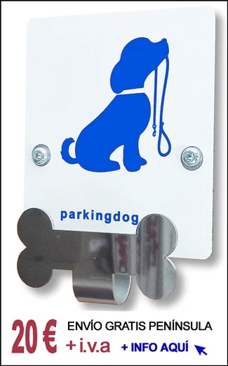Parking dog modelo FBZ. Gancho para atar perros de acero inoxidable con fondo blanco y perro color azul